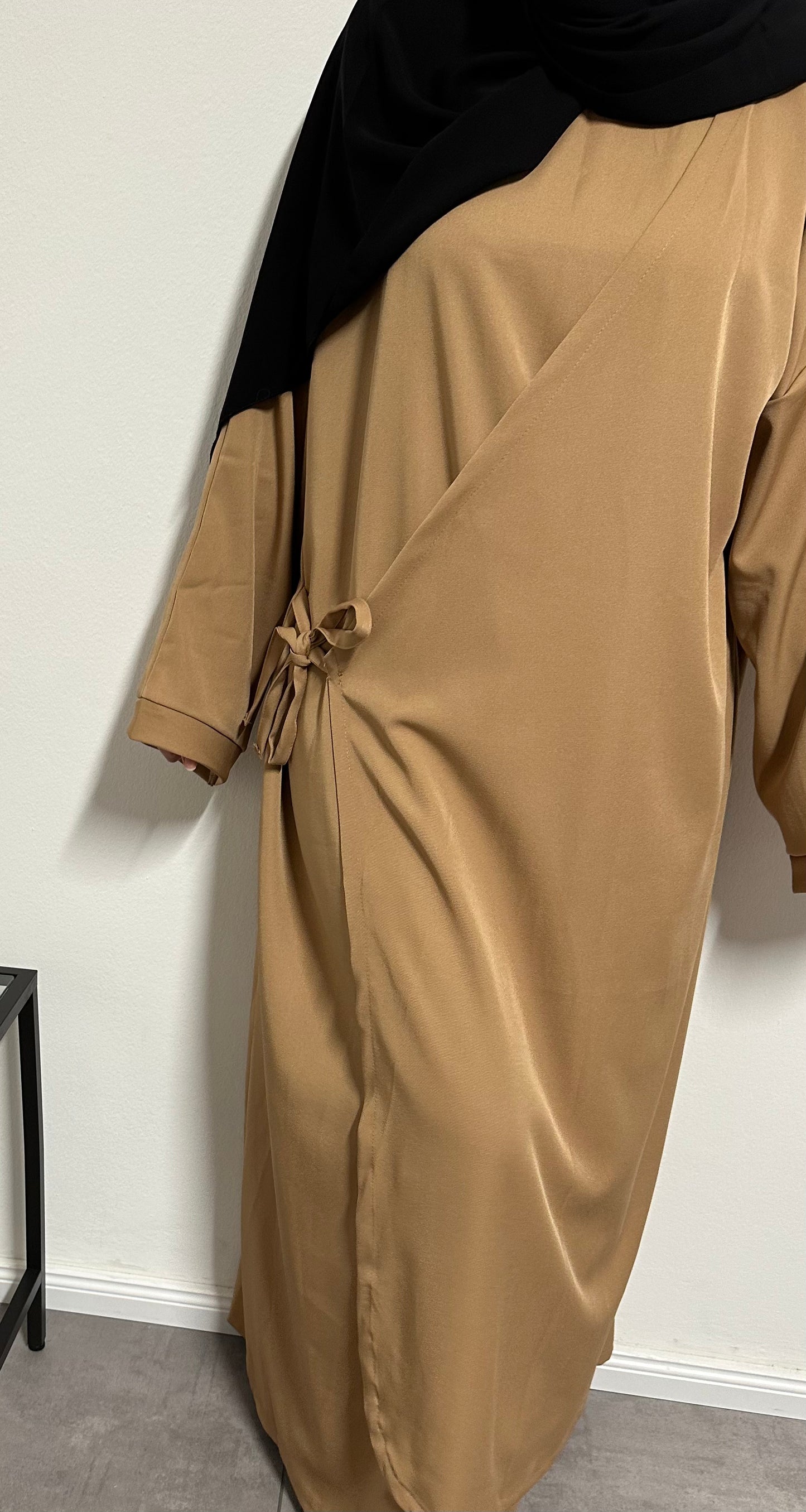 Kimono Abaya in rot, schwarz, light beige, sand and grey blue