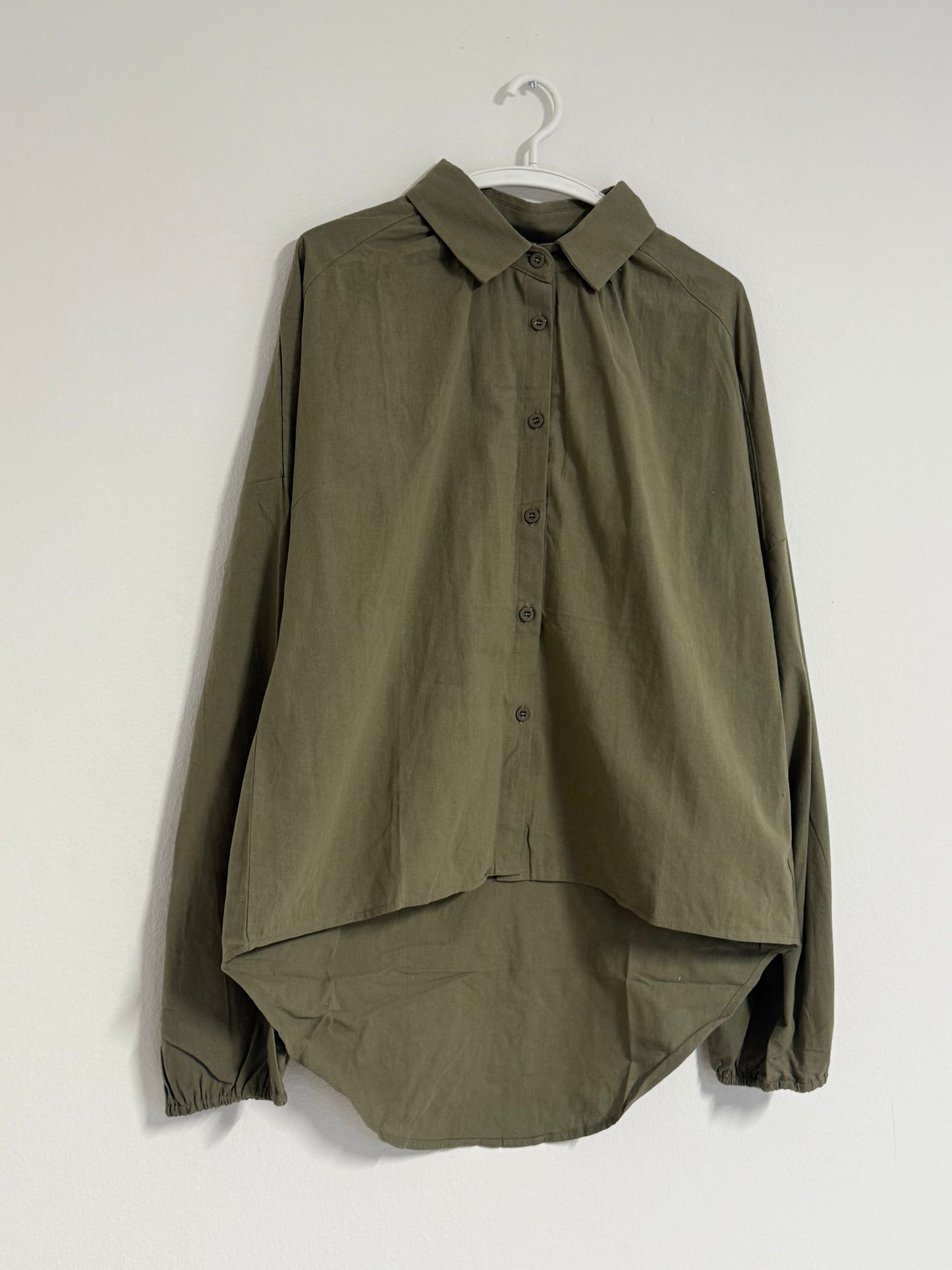 Zahra Rock und Bluse Set in matcha