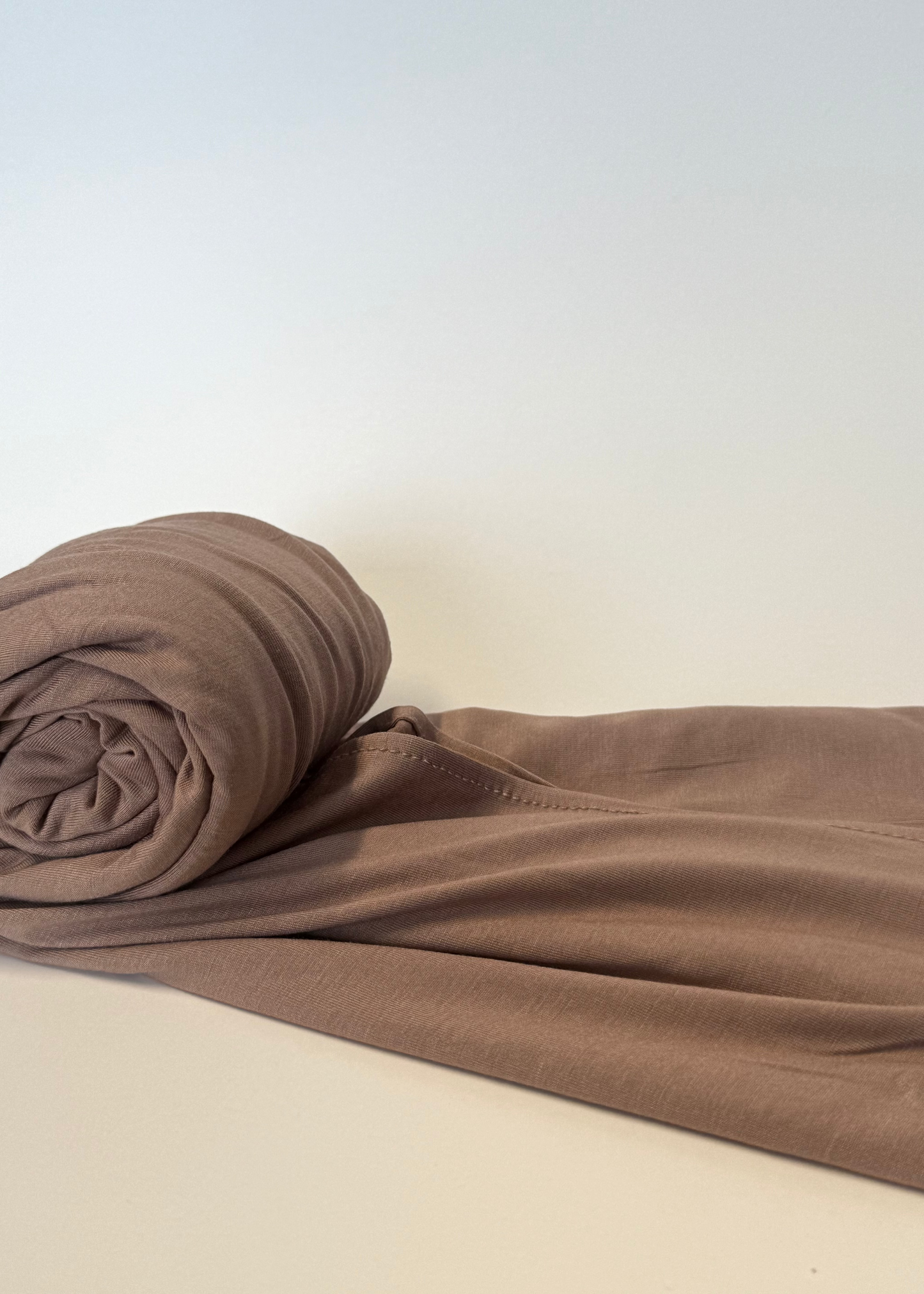 Bambus Jersey Hijab in beige braun