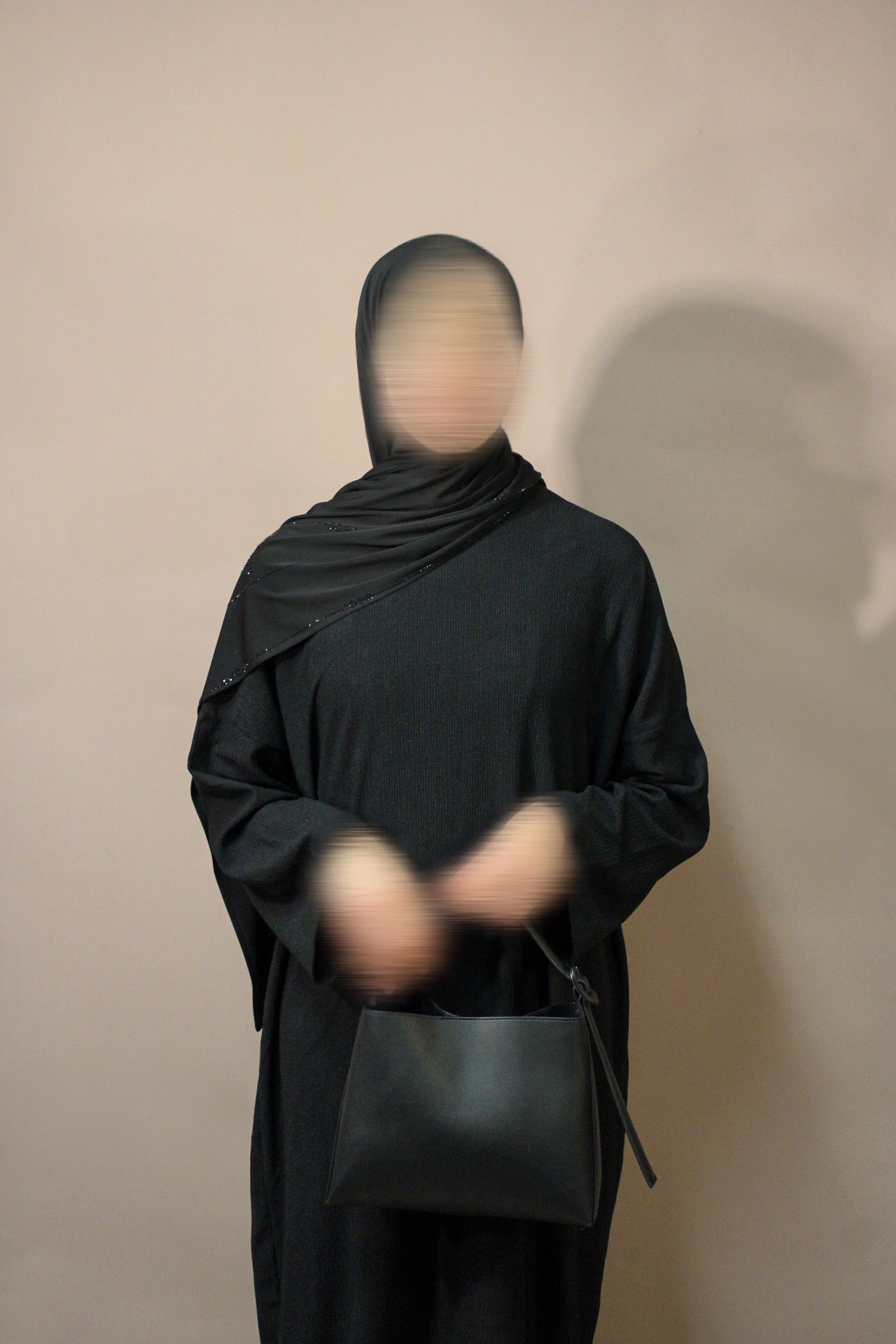 Basic Abaya in black