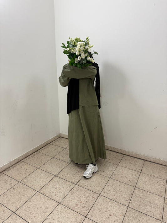 Zahra Rock und Bluse Set in matcha